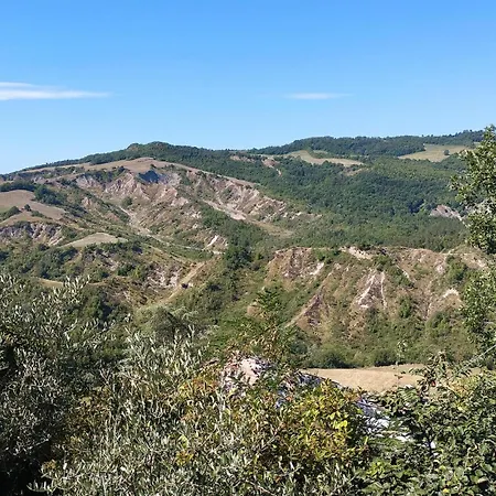 2 Bedroom Cozy In Sassocorvaro Auditore * Caprazzino