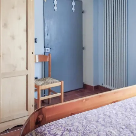 2 Bedroom Cozy In Sassocorvaro Auditore Holiday home Caprazzino