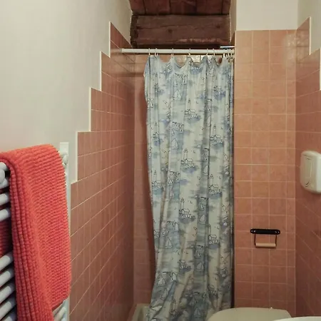 2 Bedroom Cozy In Sassocorvaro Auditore *